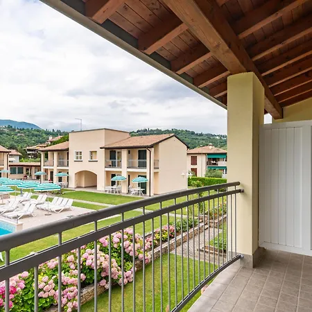 Corte Delle Rose-3 By Interhome Костермано