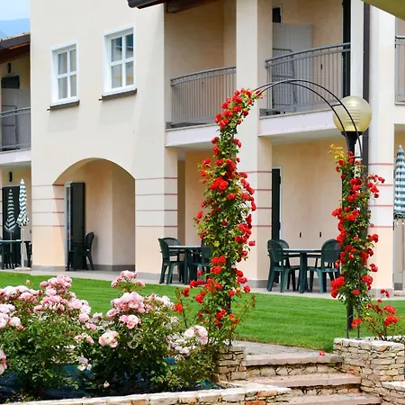 Corte Delle Rose-3 By Interhome Апартаменты *