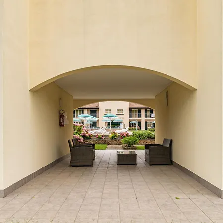 Corte Delle Rose-3 By Interhome Апартаменты *